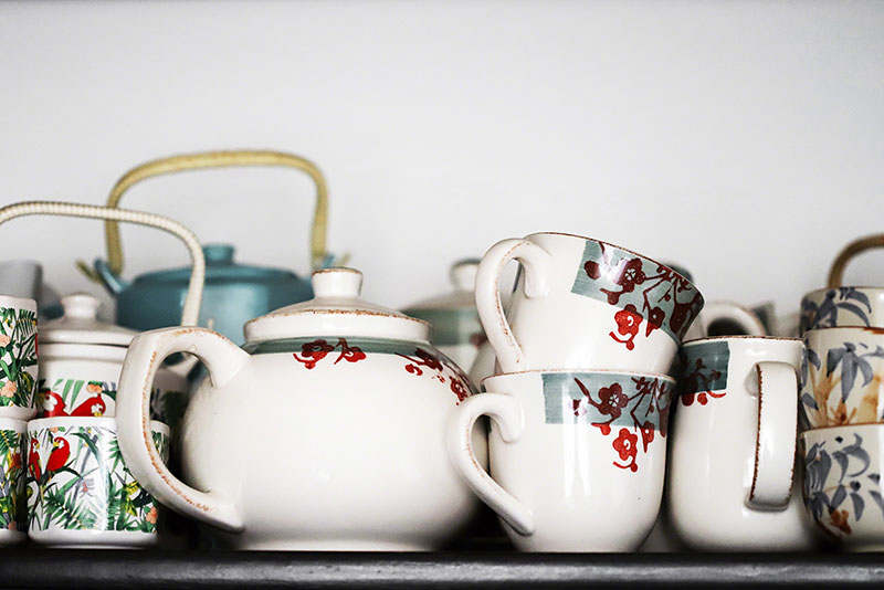 How to recognize dangerous teaware